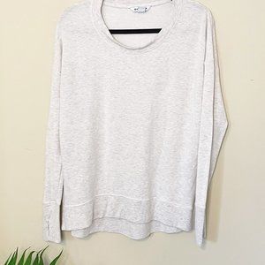 Athleta Heathered Grey Crew Neck Soft Thumb Pocket Pullover Sweatshirt M